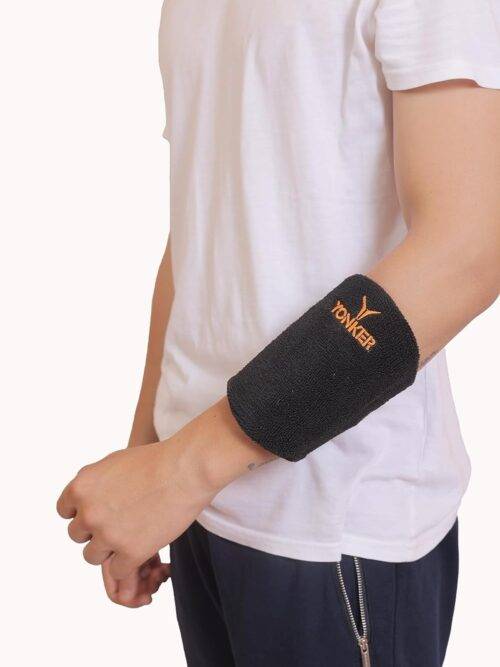 YONKER ARM GUARD WITH WRIST BAND | PLAYERS CHOICE –