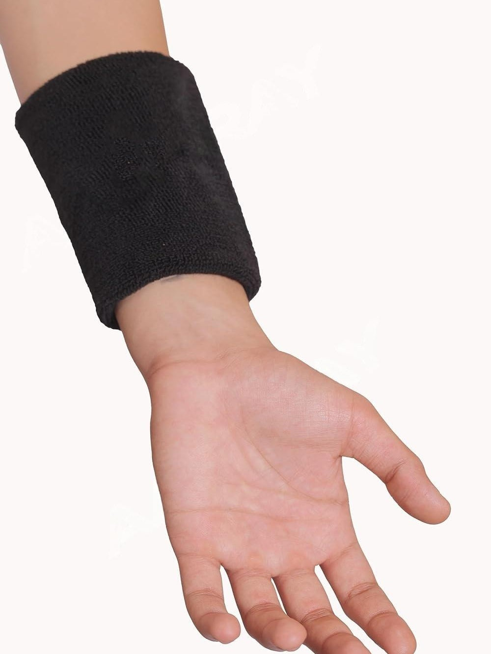 YONKER ARM GUARD WITH WRIST BAND | PLAYERS CHOICE –