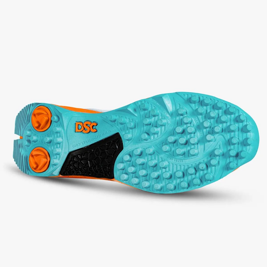 DSC Zaffa Cricket Shoes |